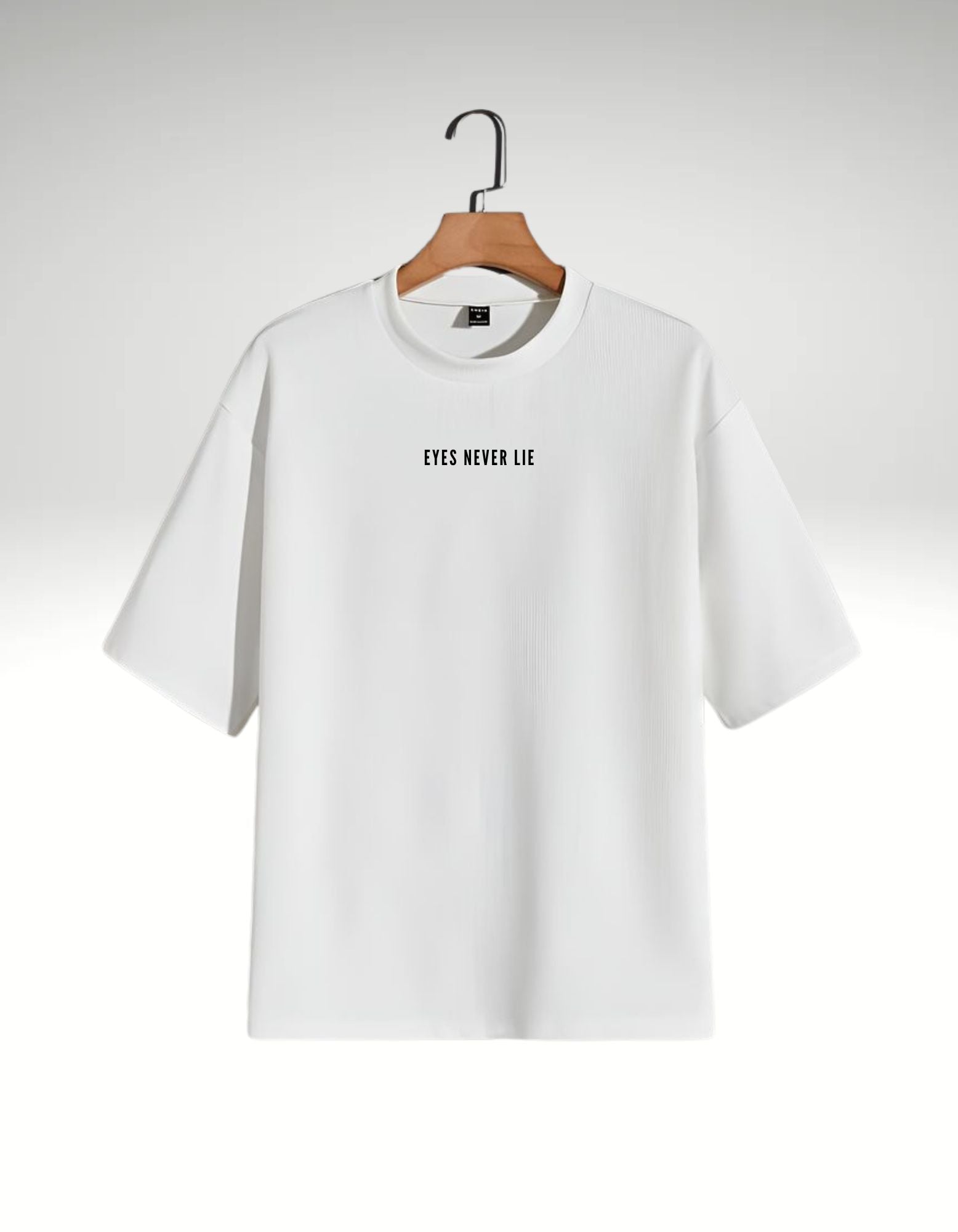 Eyes Never Lie – Anime Oversized Tee